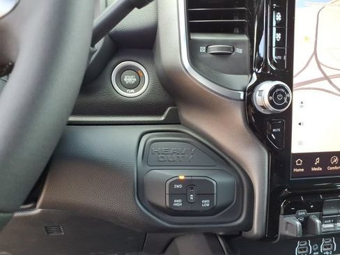 New 2026 RAM 2500 Big Horn AWD/4WD image 10
