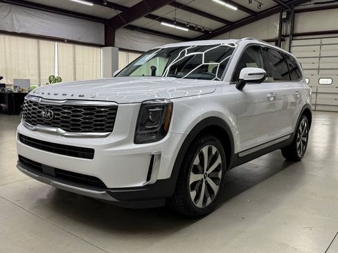 Used 2021 Kia Telluride S AWD/4WD image 5