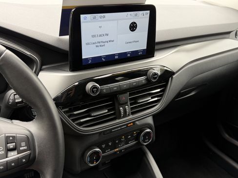 Certified 2024 Ford Escape Active FWD image 19