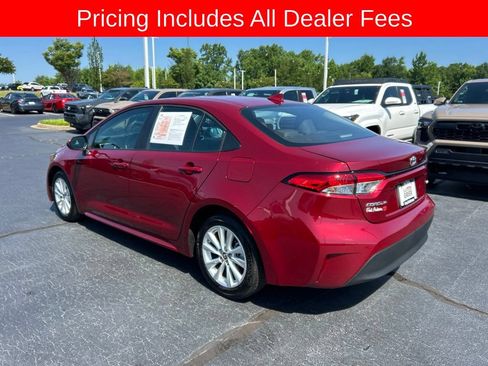 Used 2024 Toyota Corolla LE w/ LE Convenience Package FWD image 15