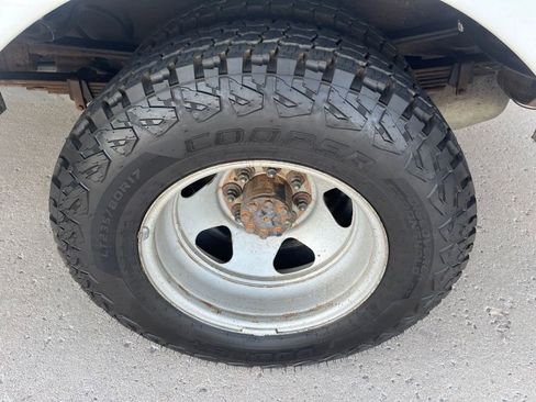 Used 2009 Chevrolet Silverado 3500 LT w/ Exterior Plus Package image 18