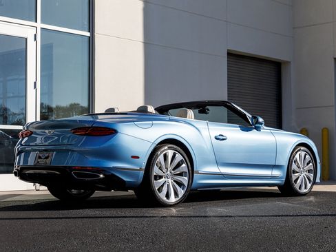 New 2026 Bentley Continental GTC image 17