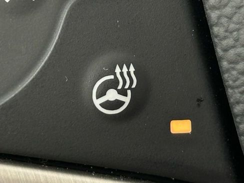 Used 2023 GMC Acadia Denali w/ Trailering Package image 14