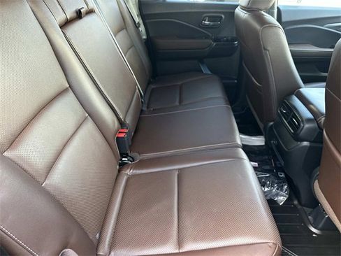 Certified 2024 Honda Ridgeline RTL image 9