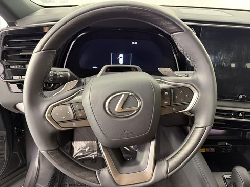 Used 2025 Lexus RX 350 w/ Convenience Package AWD/4WD image 9