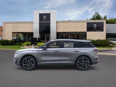 New 2026 Lincoln Corsair Grand Touring AWD/4WD image 4