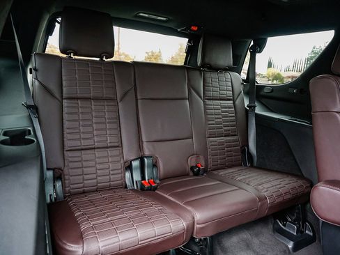 Used 2023 Cadillac Escalade V image 19