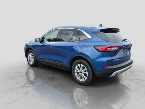 Used 2023 Ford Escape Active w/ Tech Pack #1 AWD/4WD image 6