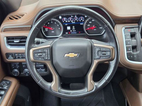 Used 2021 Chevrolet Tahoe High Country AWD/4WD image 15