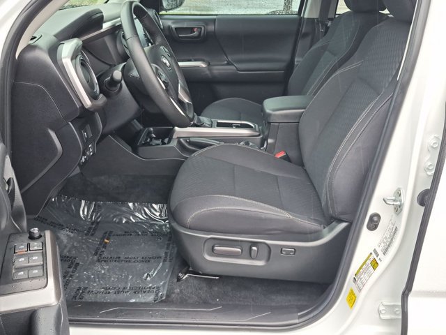 Certified 2023 Toyota Tacoma 4x4 Double Cab w/ Trail Edition image 9