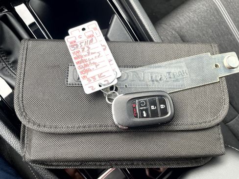 Used 2023 Honda Accord Sport image 21