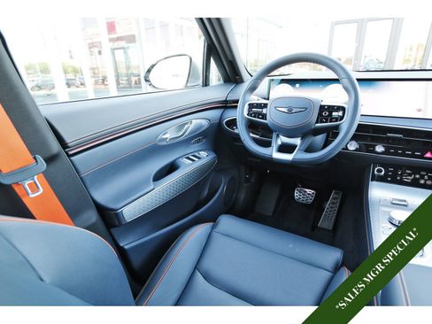 Used 2026 Genesis GV70 2.5T Sport Prestige AWD/4WD image 9