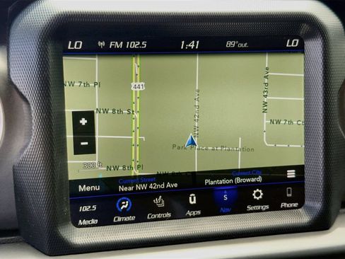 Certified 2022 Jeep Wrangler Unlimited Sport w/ Sun And Sound Package AWD/4WD image 14