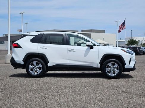 Used 2024 Toyota RAV4 XLE image 4