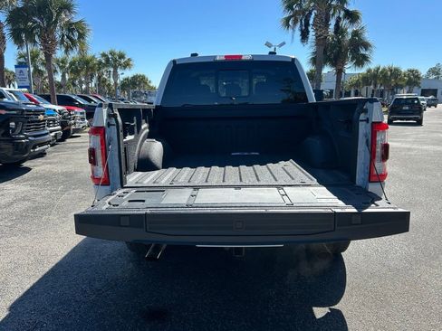 Used 2022 Ford F150 Lariat image 11