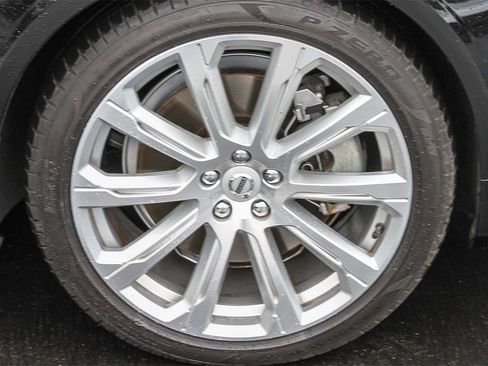 Used 2019 Volvo S90 T8 Inscription w/ Advanced Package image 12