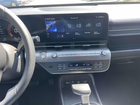 Used 2025 Hyundai Kona SEL FWD image 26