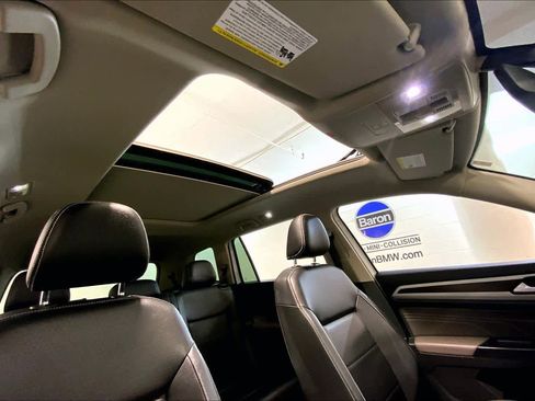 Used 2021 Volkswagen Atlas SE w/ Panoramic Sunroof Package image 14