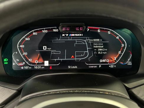 Used 2021 BMW X7 M50i image 37