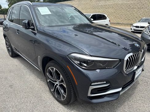 Used 2021 BMW X5 sDrive40i w/ Convenience Package RWD image 3