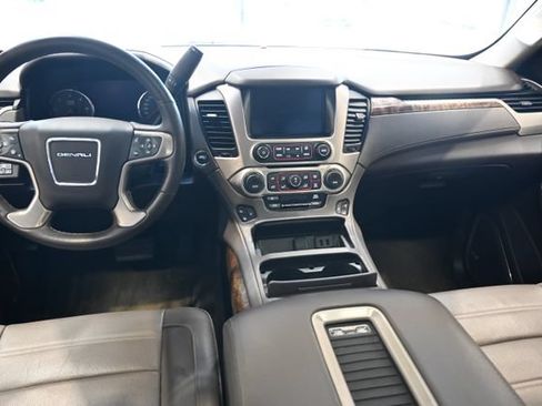 Used 2016 GMC Yukon Denali w/ Open Road Package AWD/4WD image 12