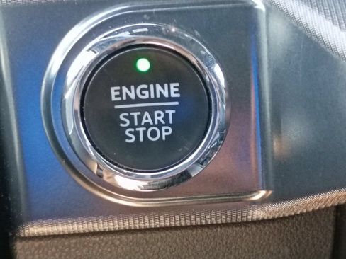Used 2022 Ford F150 Platinum w/ Equipment Group 701A High AWD/4WD image 37