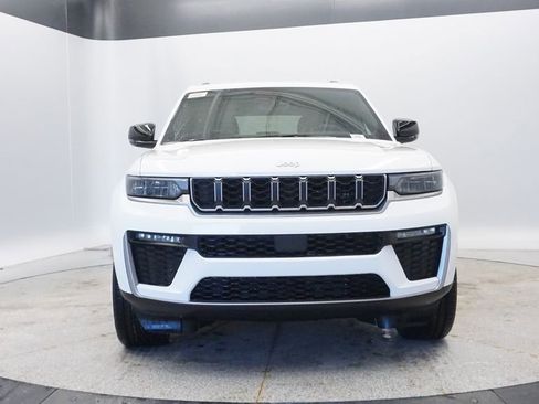 New 2026 Jeep Grand Cherokee Limited AWD/4WD image 11