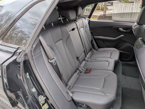 New 2026 Audi Q8 Premium Plus image 23