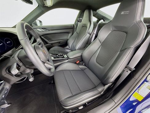 Used 2024 Porsche 911 Carrera T image 5