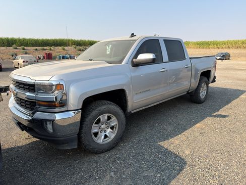 Used 2017 Chevrolet Silverado 1500 LT w/ All Star Edition AWD/4WD image 1