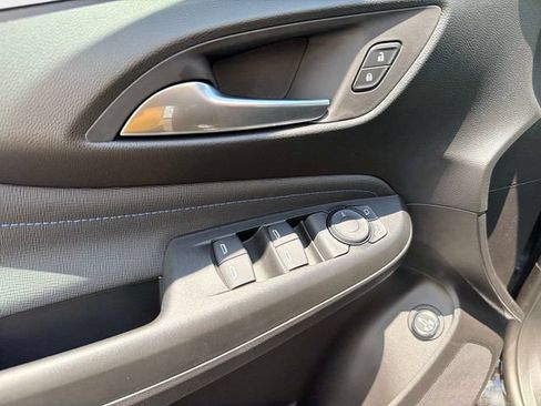New 2026 Buick Envista Sport Touring w/ Convenience I Package FWD image 18