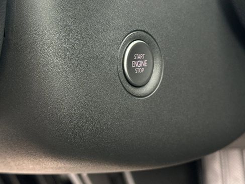 Used 2023 Volkswagen ID.4 Pro S RWD image 23