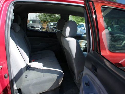 Used 2007 Toyota Tacoma PreRunner image 25