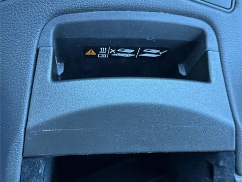 Used 2025 Cadillac XT5 Premium Luxury image 25