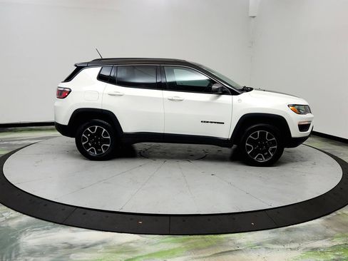 Used 2019 Jeep Compass Trailhawk AWD/4WD image 4