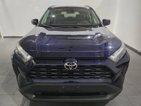 Used 2025 Toyota RAV4 XLE AWD/4WD image 8