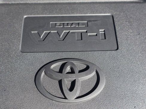 Used 2018 Toyota RAV4 LE w/ All Weather Liner Package image 13