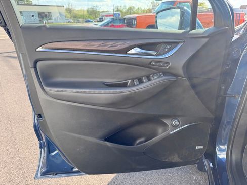 Used 2023 Buick Enclave Avenir w/ Trailering Package, 5000 lbs. AWD/4WD image 11