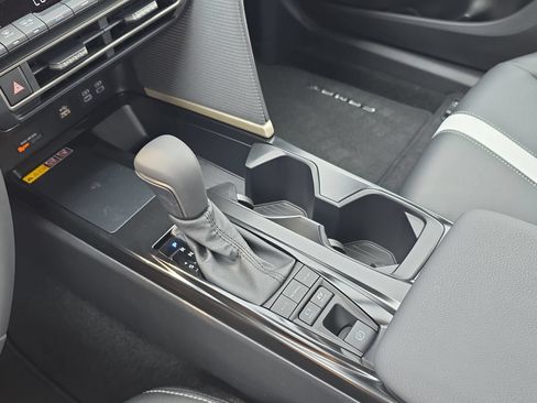 New 2026 Toyota Camry SE w/ Convenience Package FWD image 21