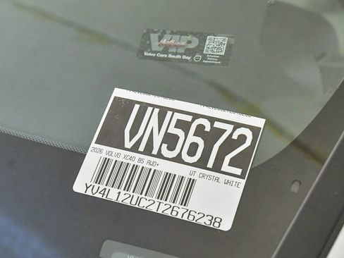 New 2026 Volvo XC40 B5 Plus w/ Protection Package Premier image 34