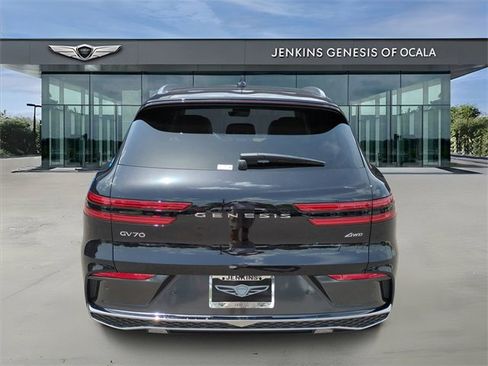 New 2026 Genesis GV70 2.5T Advanced image 4