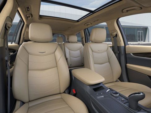 New 2025 Cadillac XT6 Sport w/ Platinum Package image 17