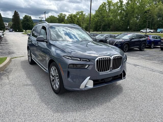Used 2026 BMW X7 xDrive40i AWD/4WD image 14