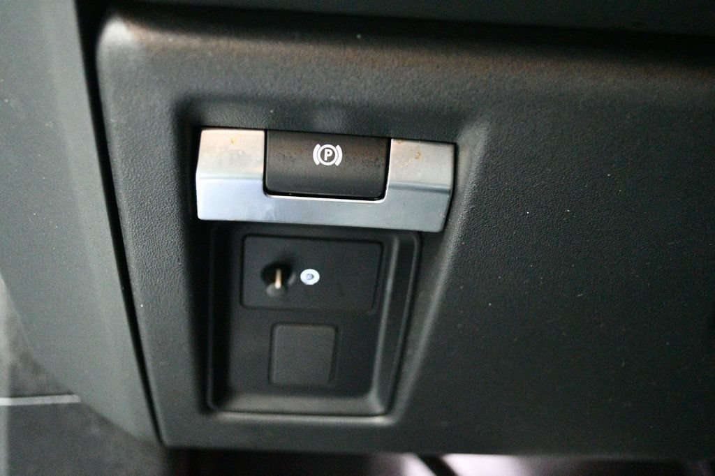 Used 2021 Land Rover Defender 110 X AWD/4WD image 76