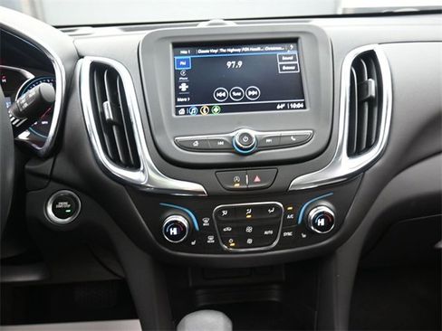 Used 2024 Chevrolet Equinox LT image 10