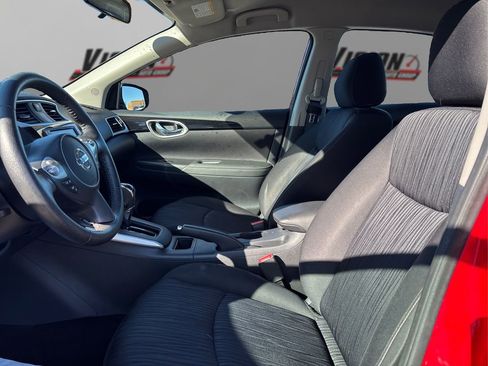 Used 2019 Nissan Sentra SV image 9