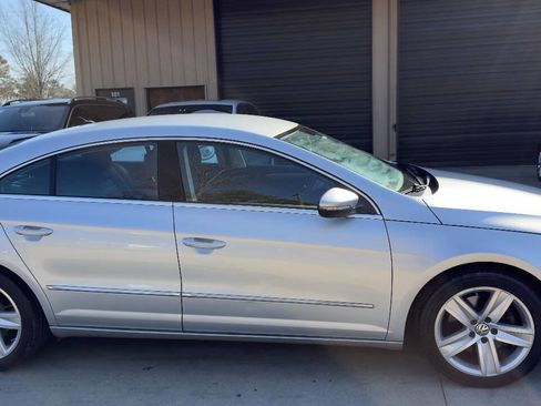 Used 2014 Volkswagen CC Sport image 7