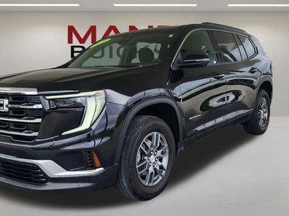 Used 2025 GMC Acadia Elevation
