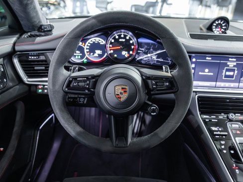 Used 2023 Porsche Panamera GTS image 48