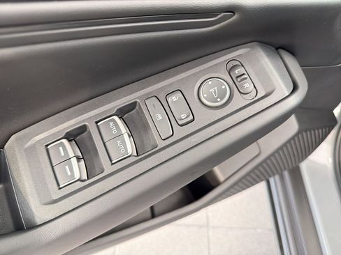 Used 2025 Honda Accord SE image 13